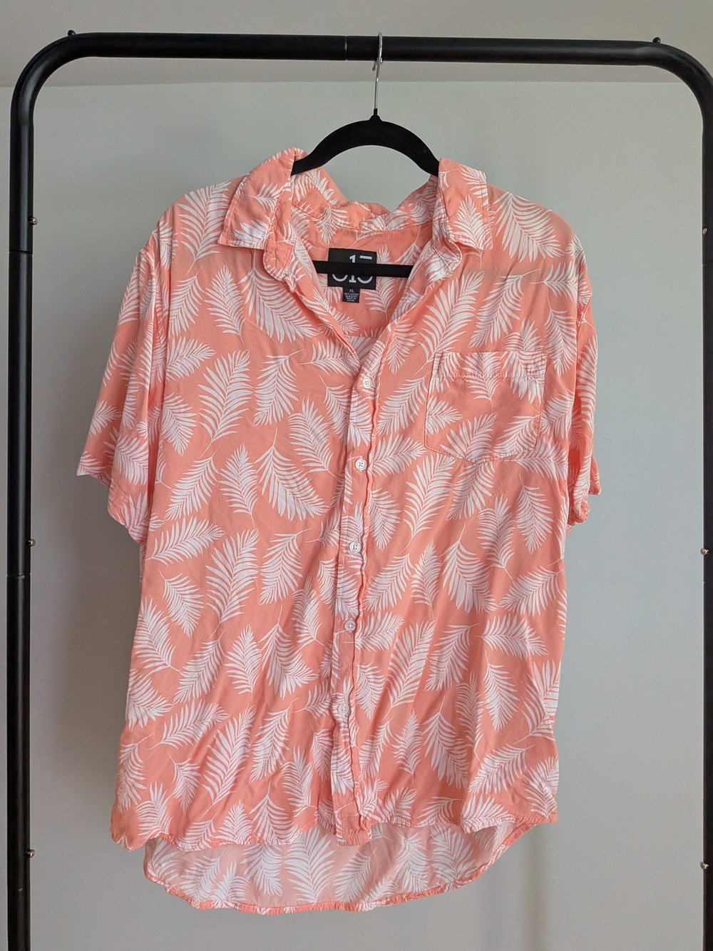 Men's Short-Sleeve Coral Leaf Print Button-Up Shirt